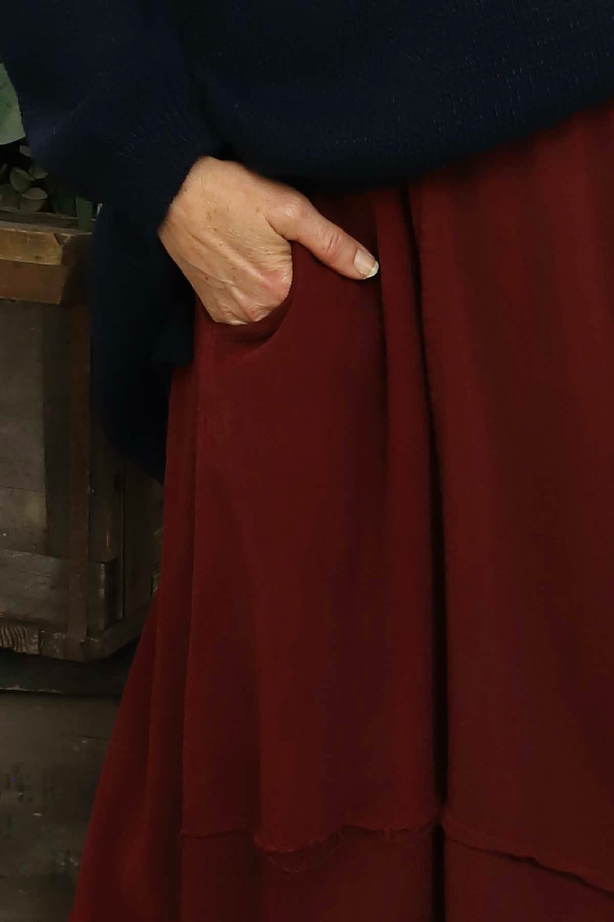 Kyra Needlecord Skirt Wine