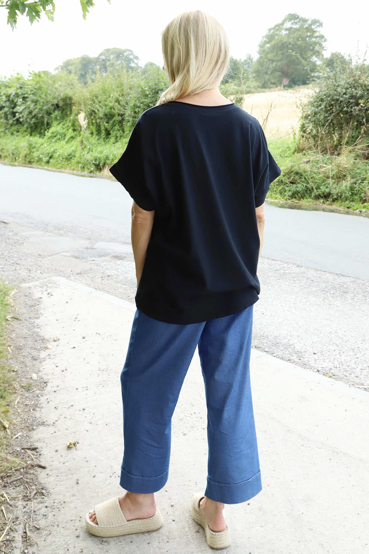 Vera Pocket Linen Top Black