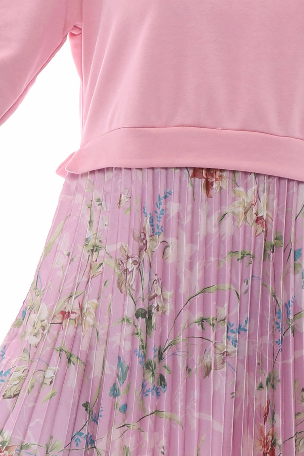 Kinzle Floral Pleated Jumper Dress Pink