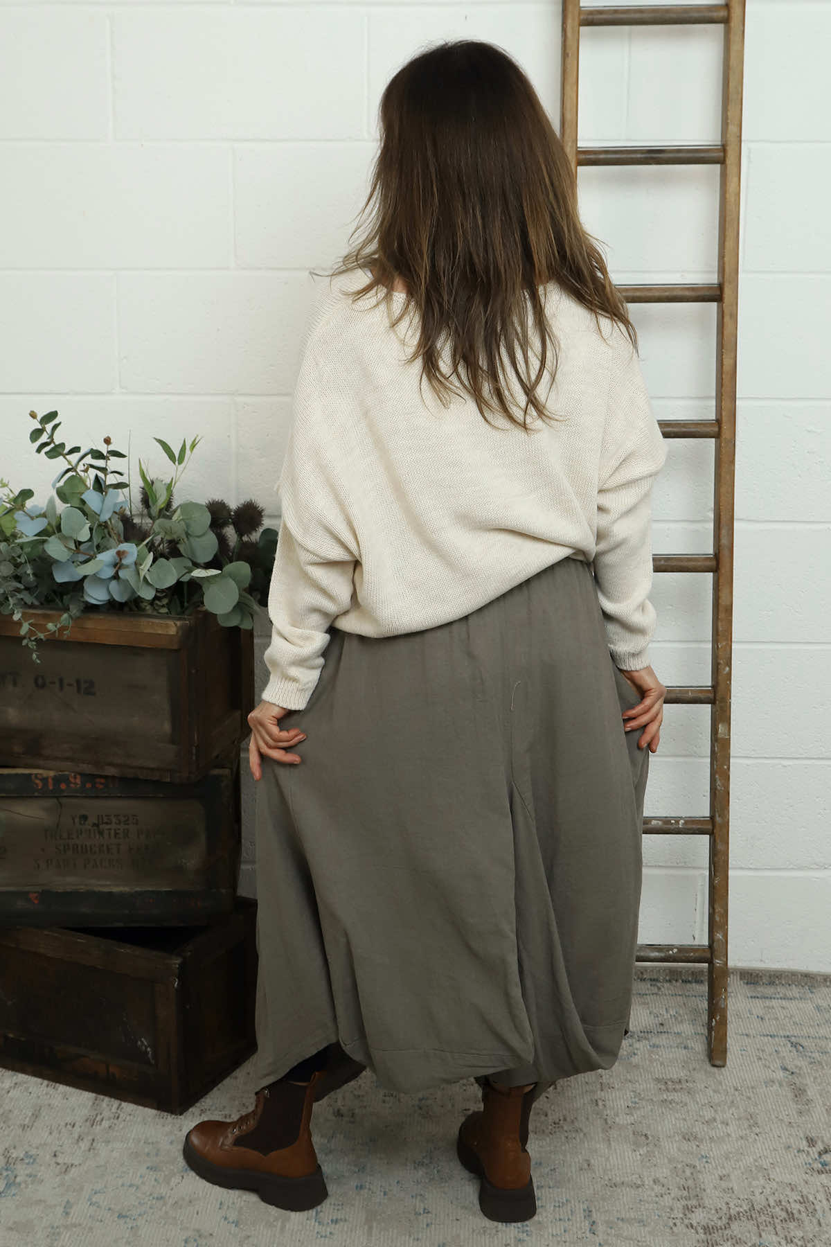 Orla Parachute Linen Skirt Mocha