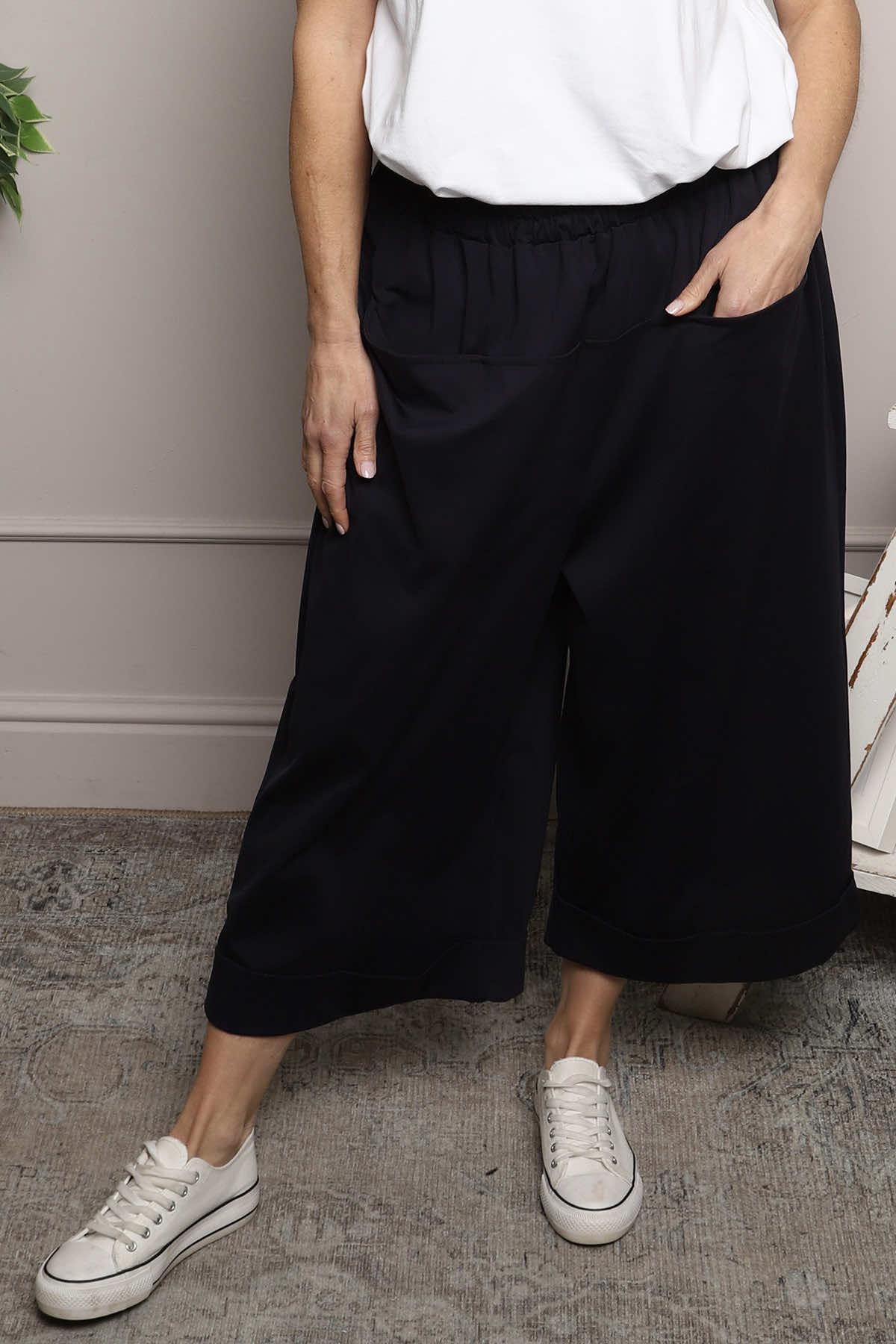 Jaye Pocket Cotton Trousers Black