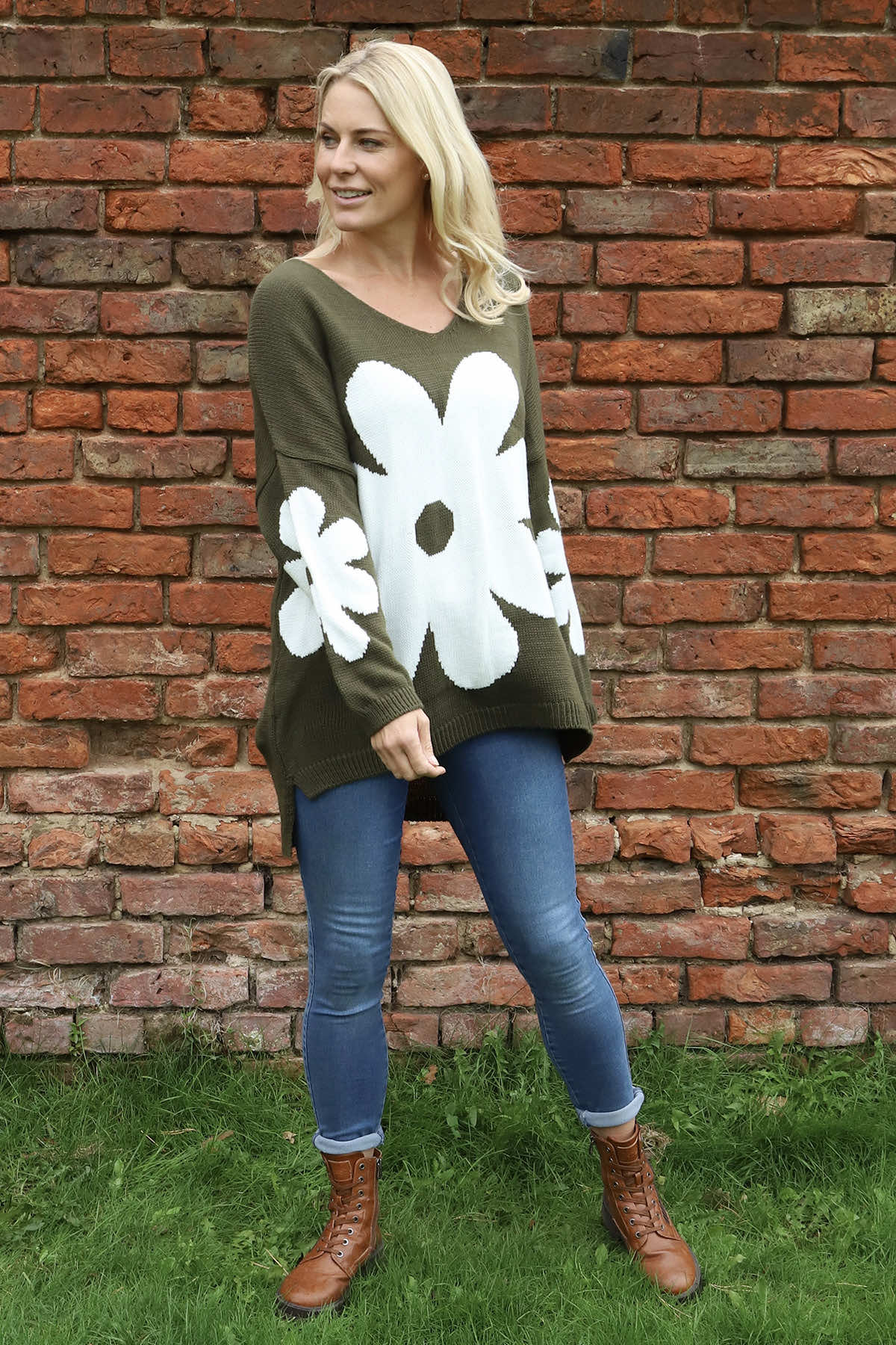 Joan Flower Knitted Jumper Khaki