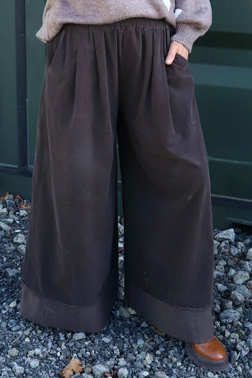 Odette Wide Leg Needlecord Trousers Cocoa