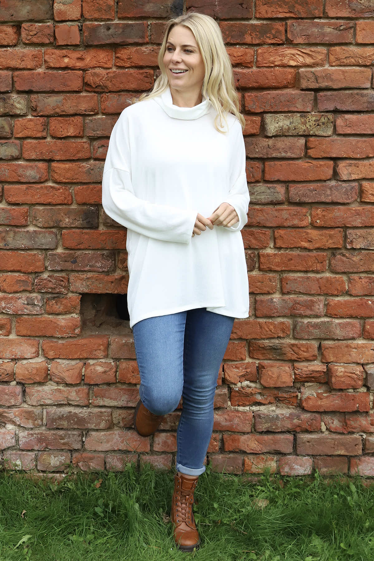 Tarka Cowl Neck Top White