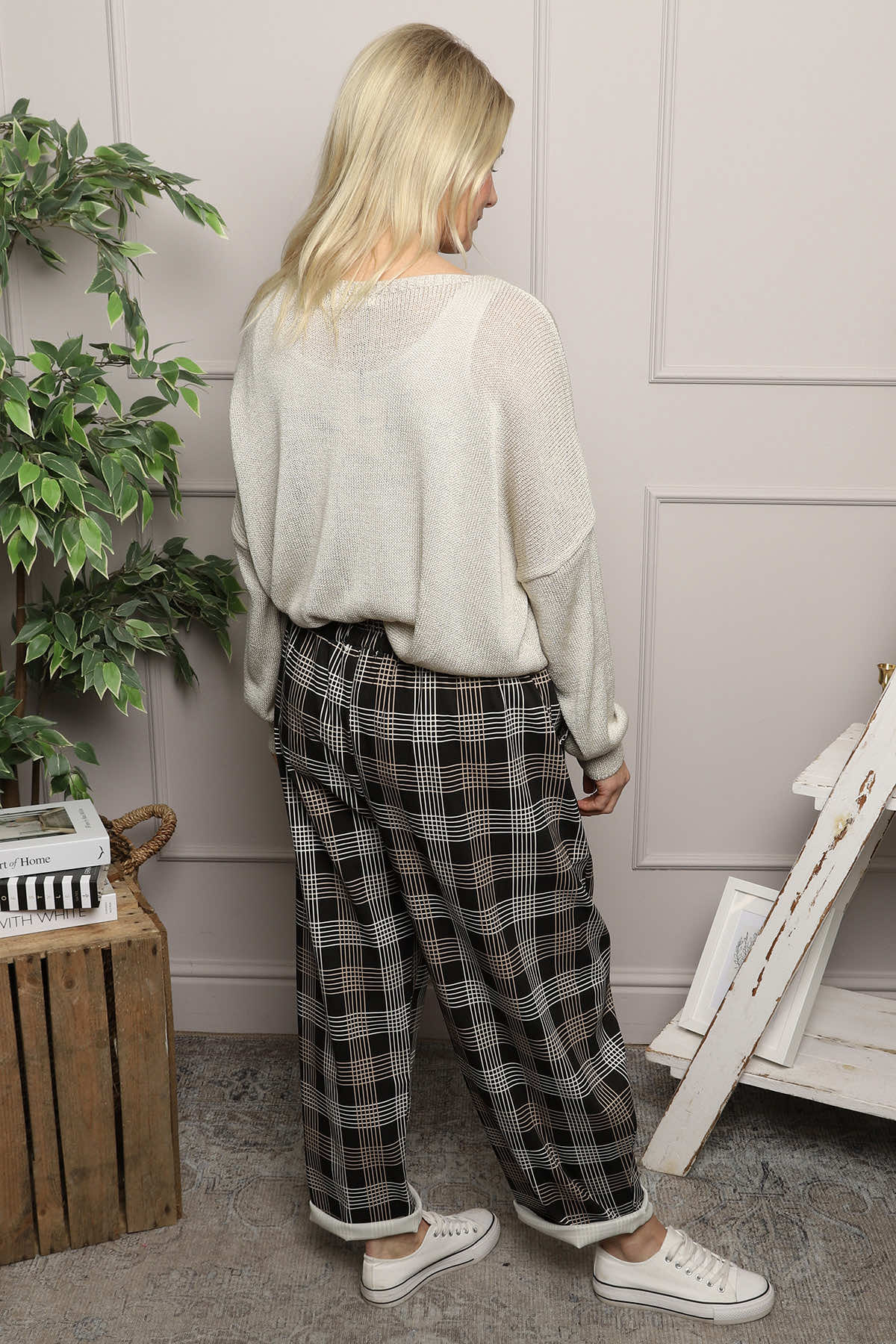 Kirri Check Trousers Black