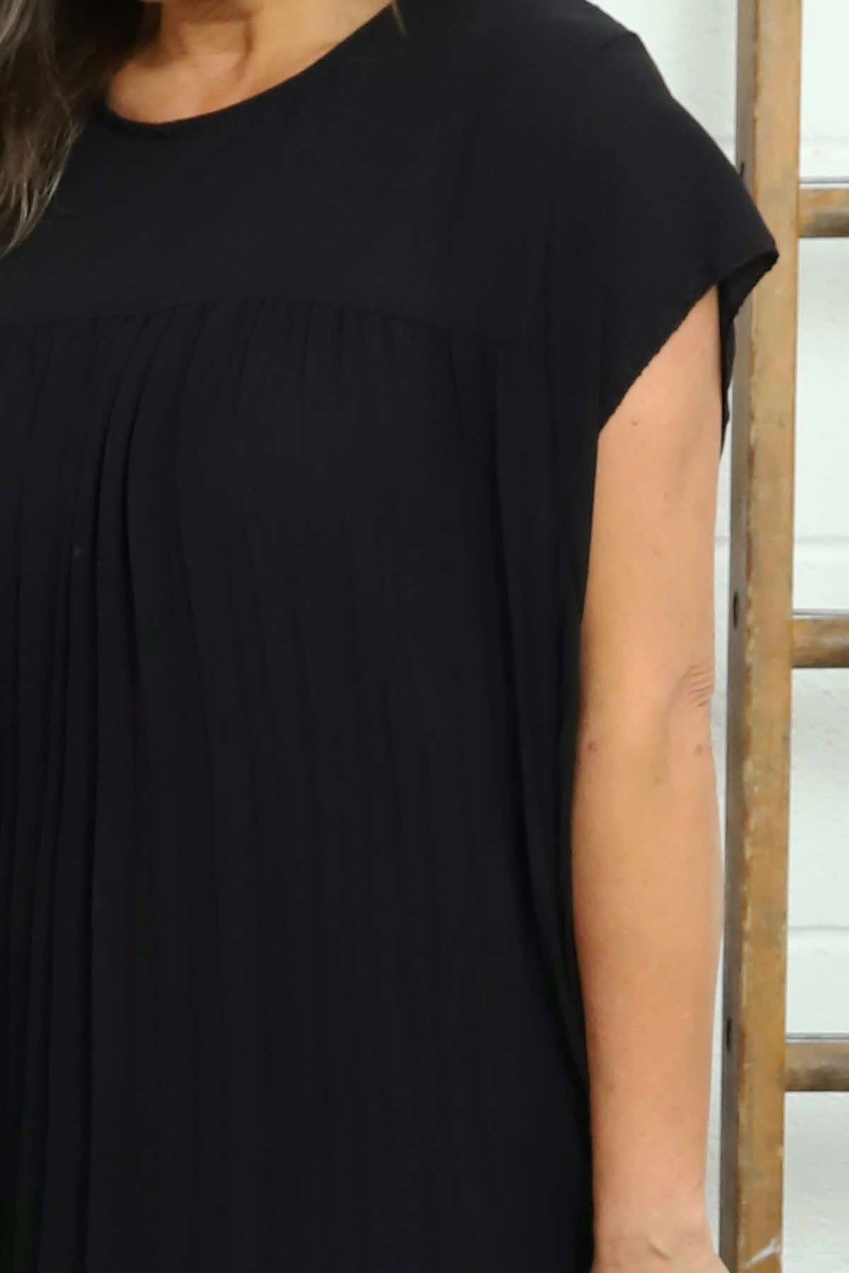 Renata Pleated Dress Black