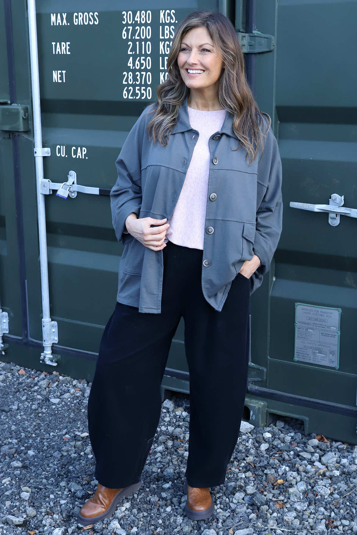 Maddie Needlecord Trousers Black