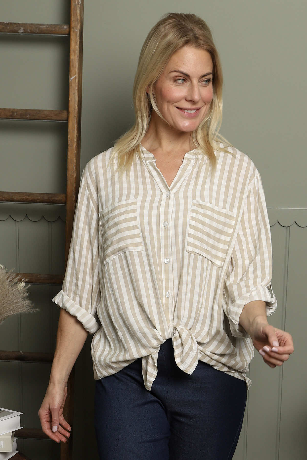 Jaynie Gingham Tie Front Shirt Mocha