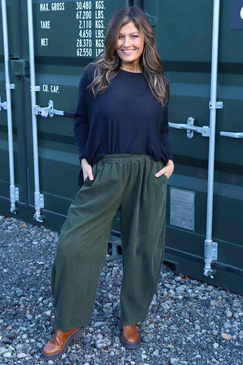 Maddie Needlecord Trousers Khaki