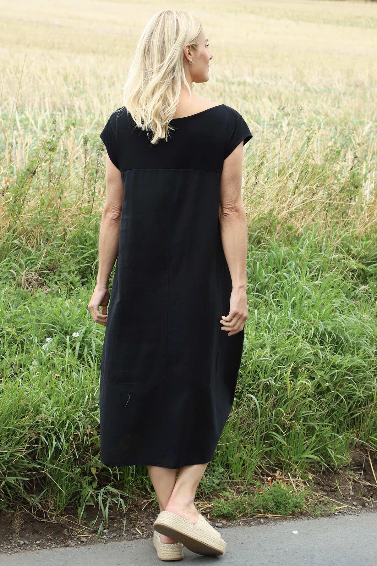 Cyrilla Linen Dress Black