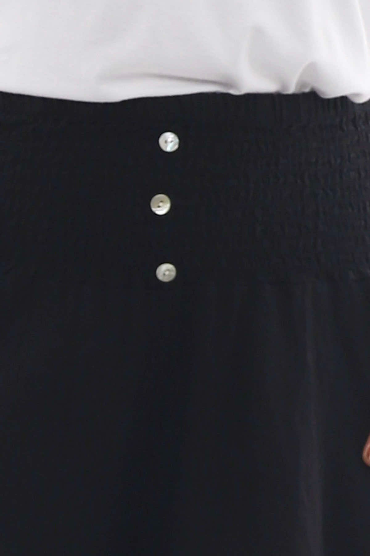 Delara Button Detail Linen Shorts Black