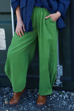 Maddie Needlecord Trousers Green Green - Maddie Needlecord Trousers Green