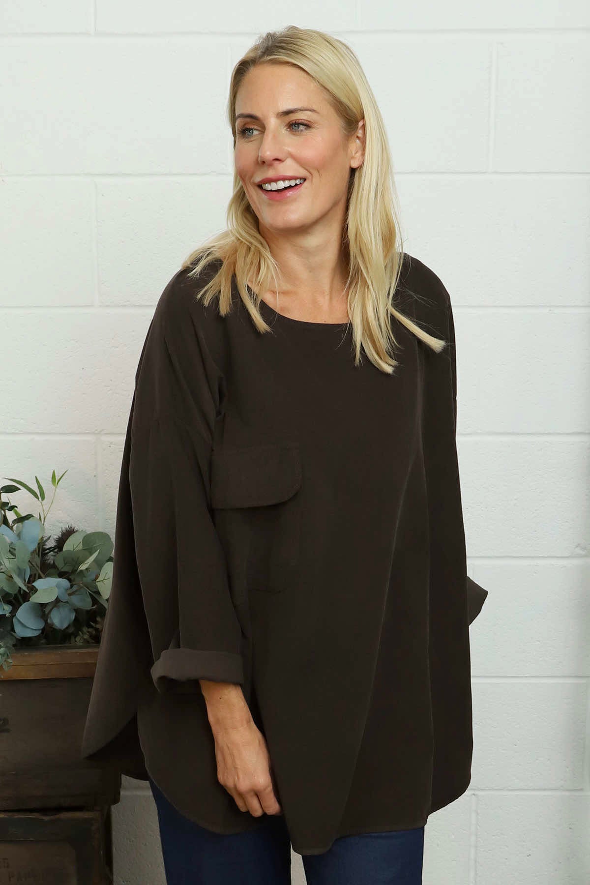 Selene Needlecord Pocket Top Cocoa