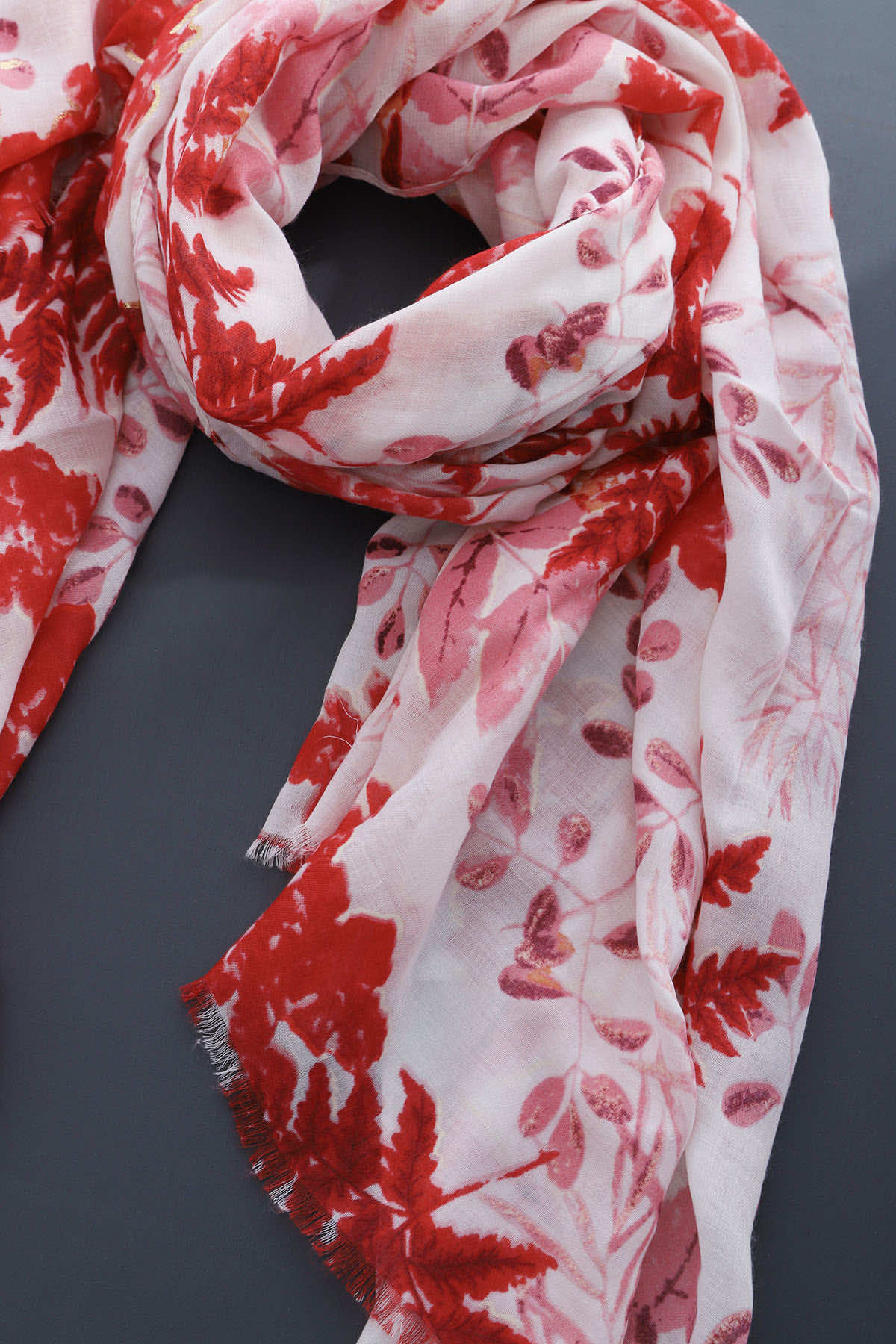 Teri Scarf Red