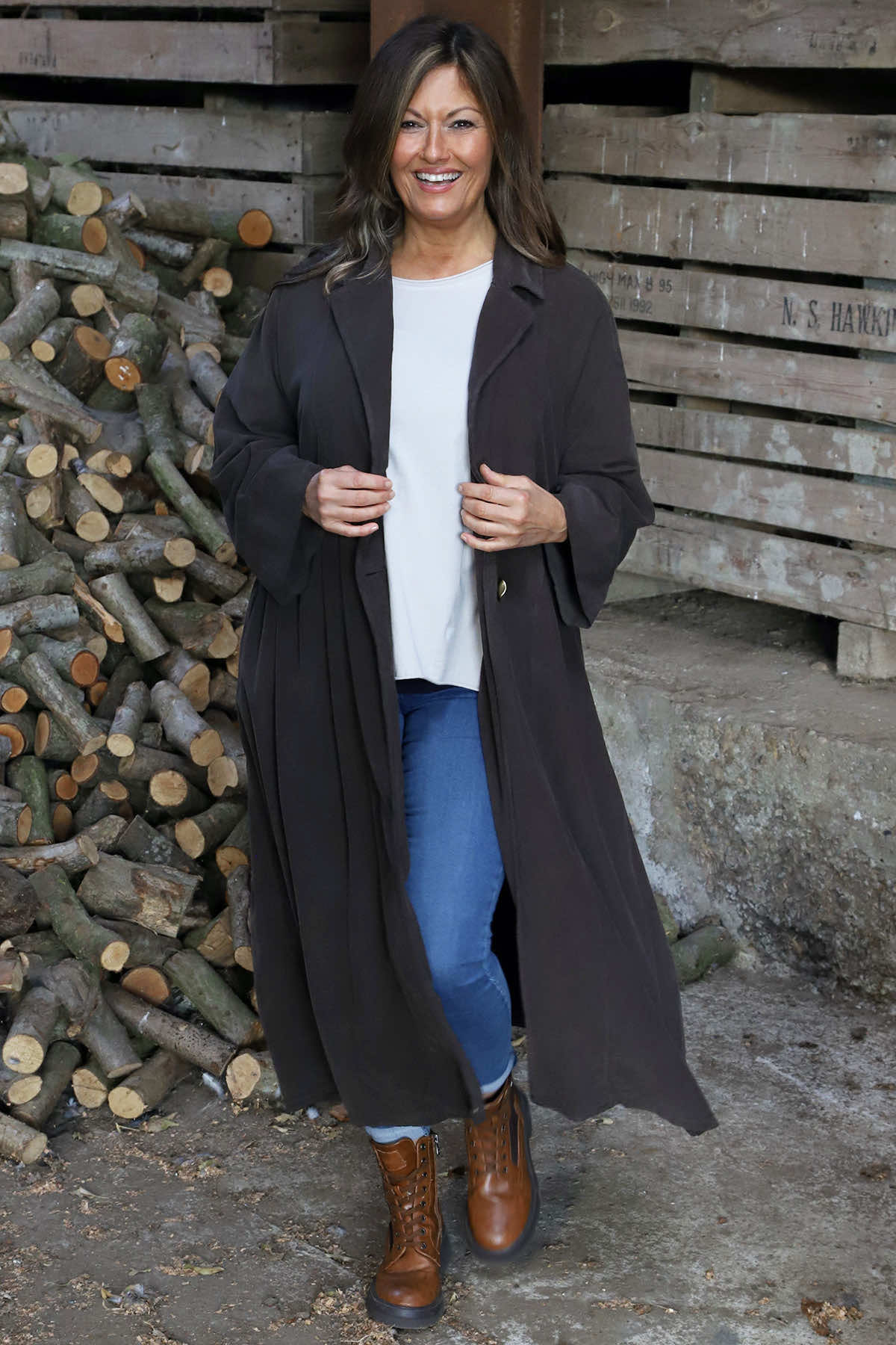 Meryl Long Needlecord Jacket Cocoa