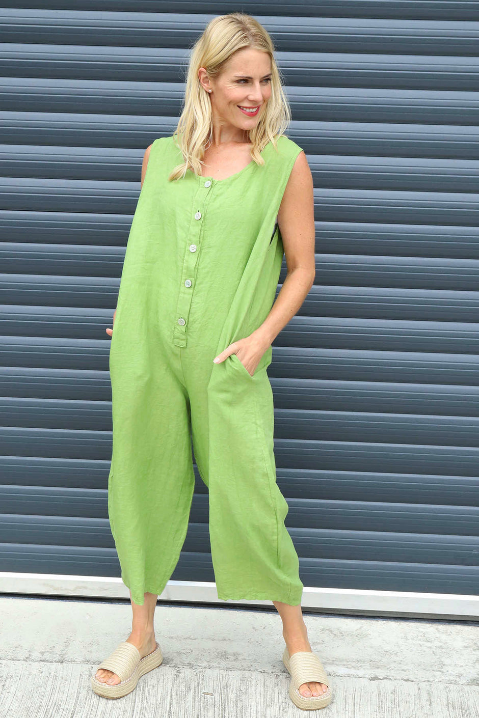 Margot Sleeveless Linen Jumpsuit Green