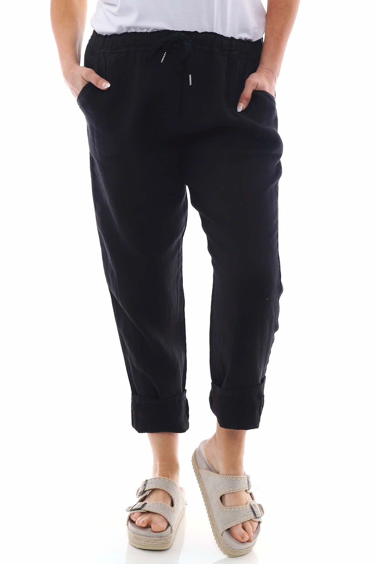 Filey Cropped Linen Trousers Black