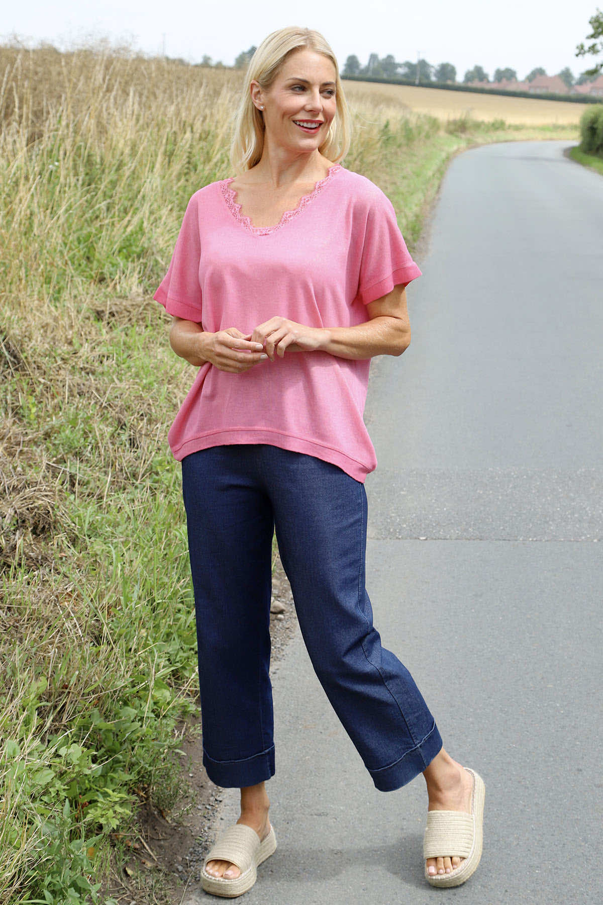 Robyn V-Neck Top Fuchsia