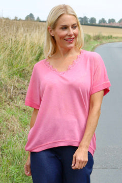 Robyn V-Neck Top Fuchsia