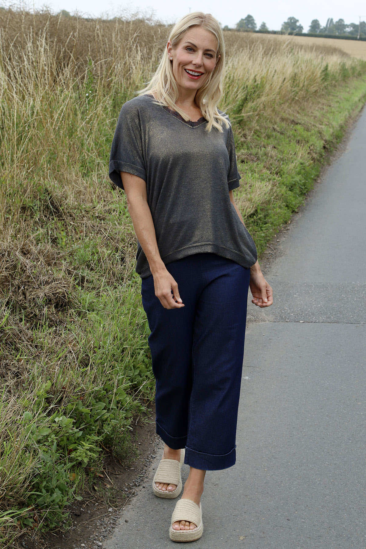 Robyn V-Neck Top Charcoal