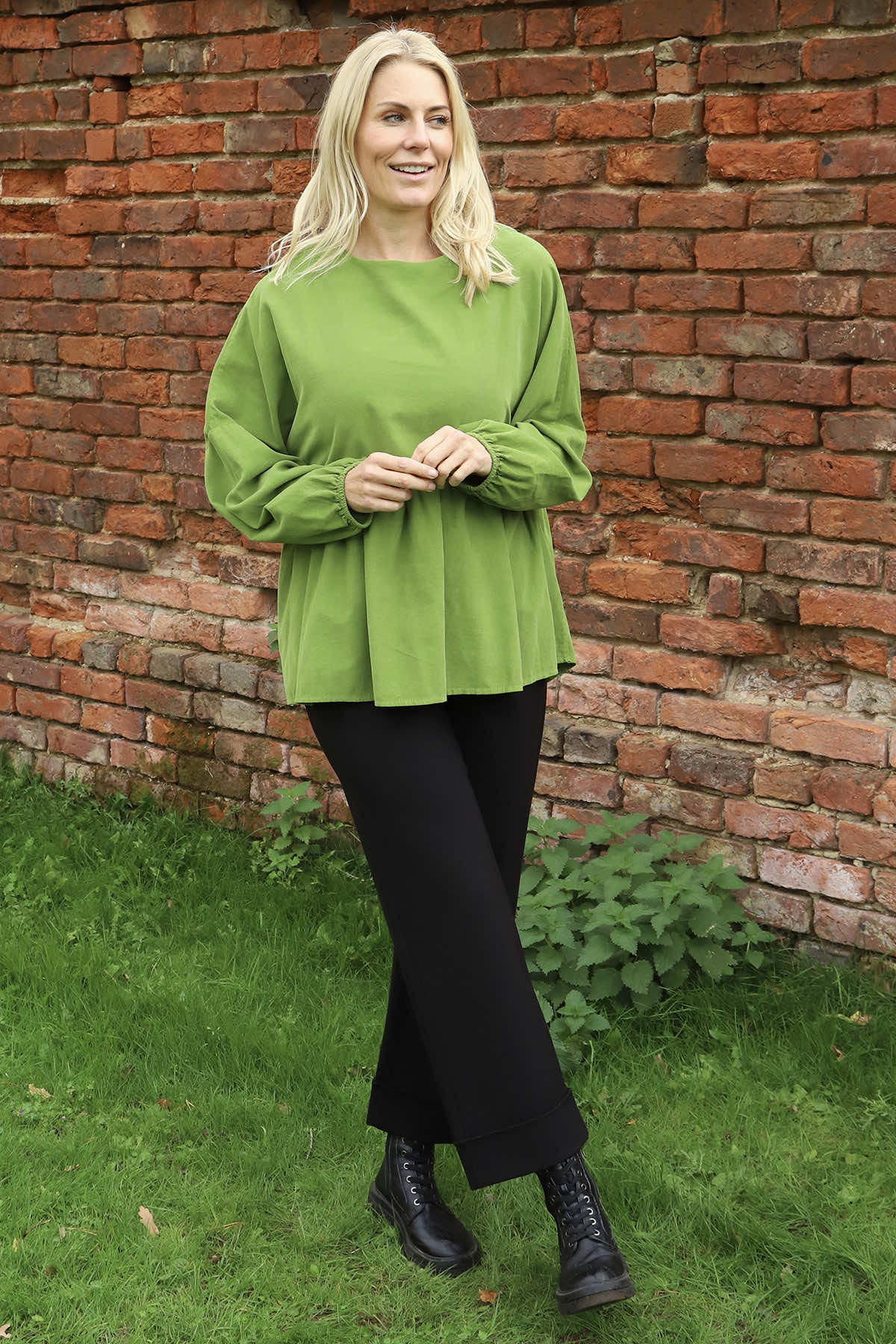 Geraldine Needlecord Top Green