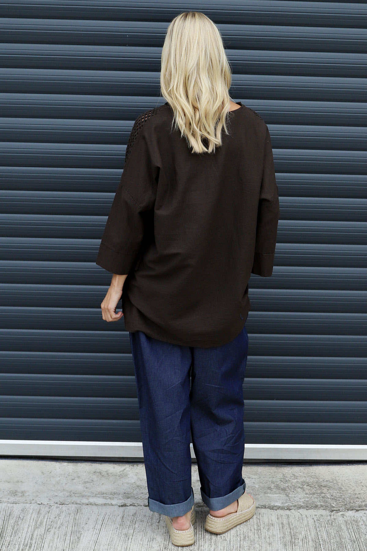 Natasha Crochet Shoulder Linen Top Cocoa