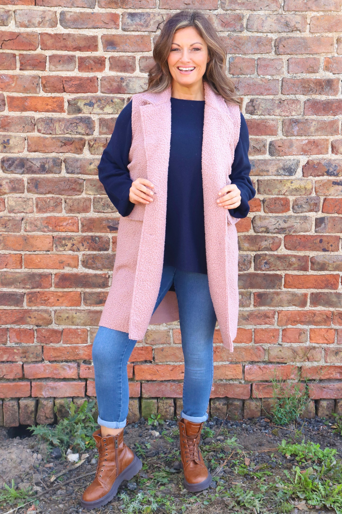 Nori Boucle Gilet Pink