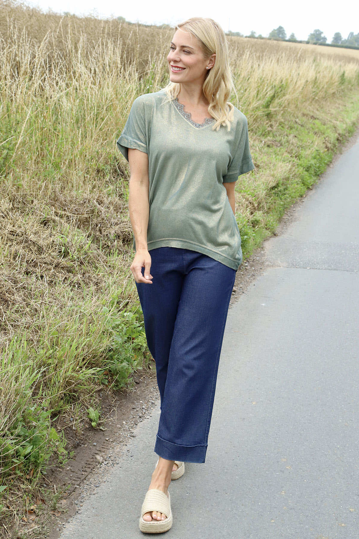 Robyn V-Neck Top Khaki