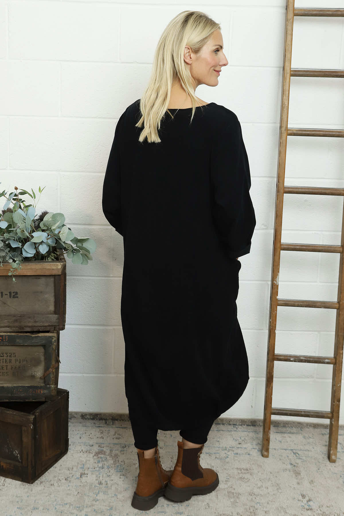 Liora Needlecord Dress Black