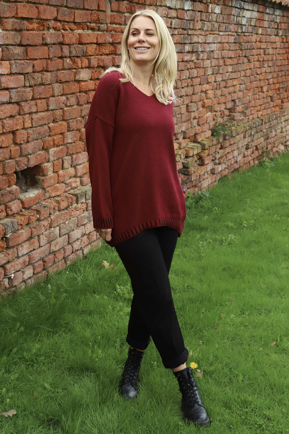 Harper Knitted Jumper Wine