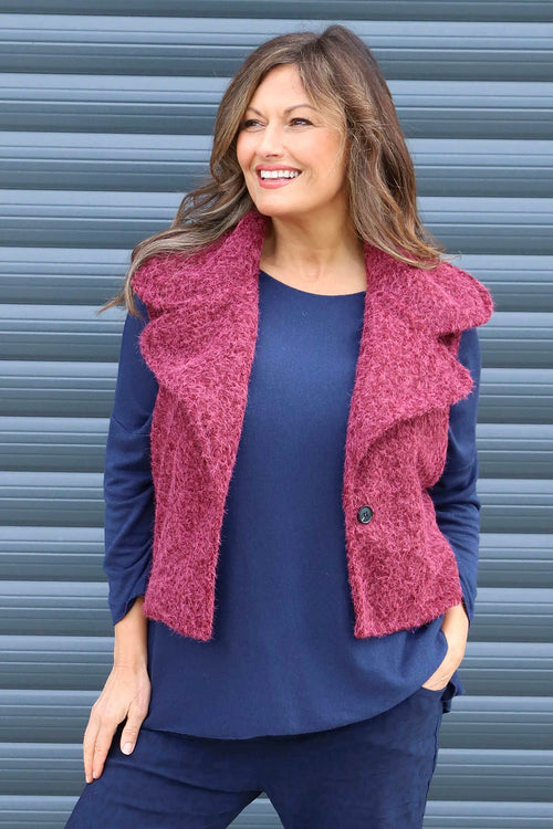 Esmeralda Gilet Wine - Image 3