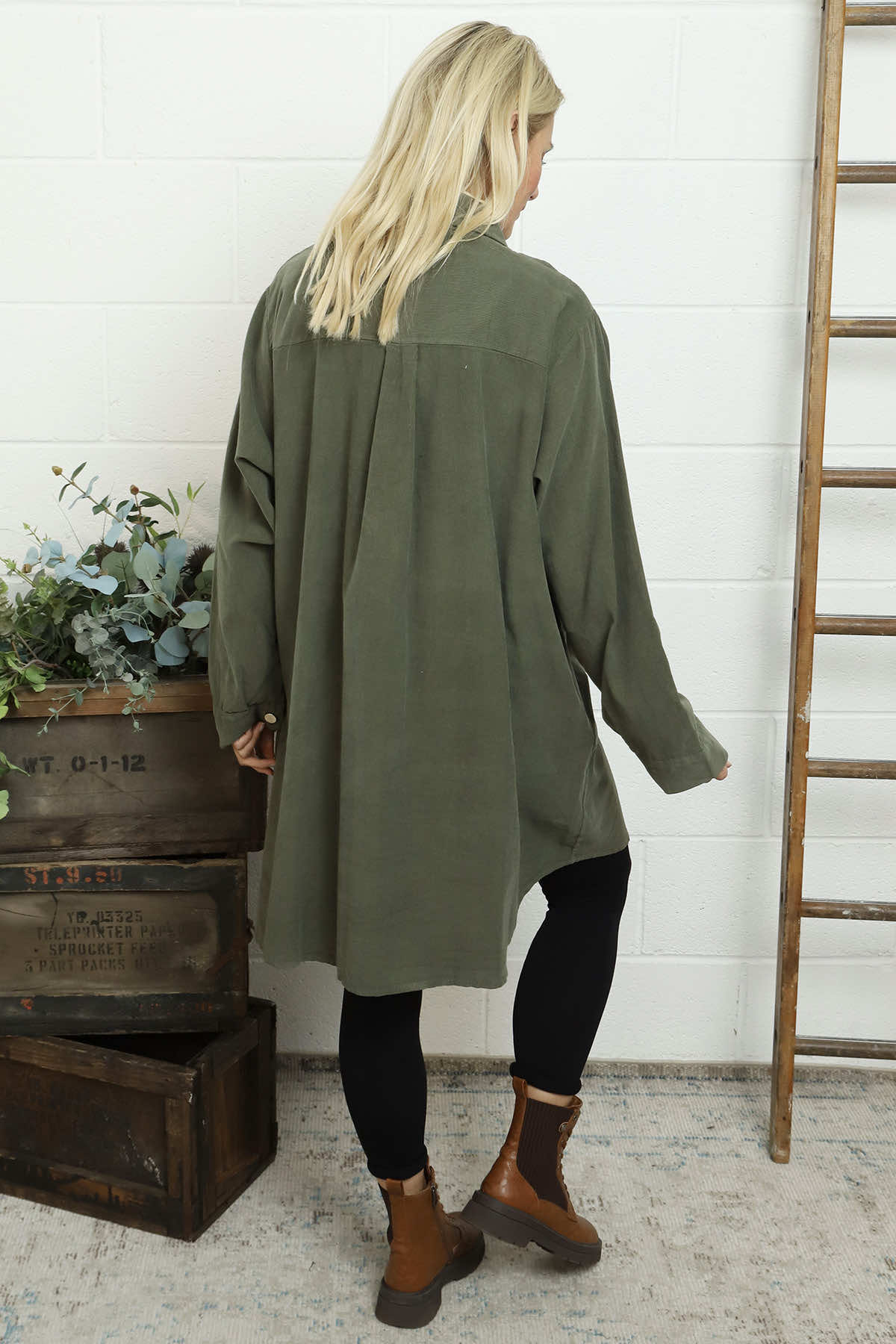 Wendy Needlecord Shirt Khaki