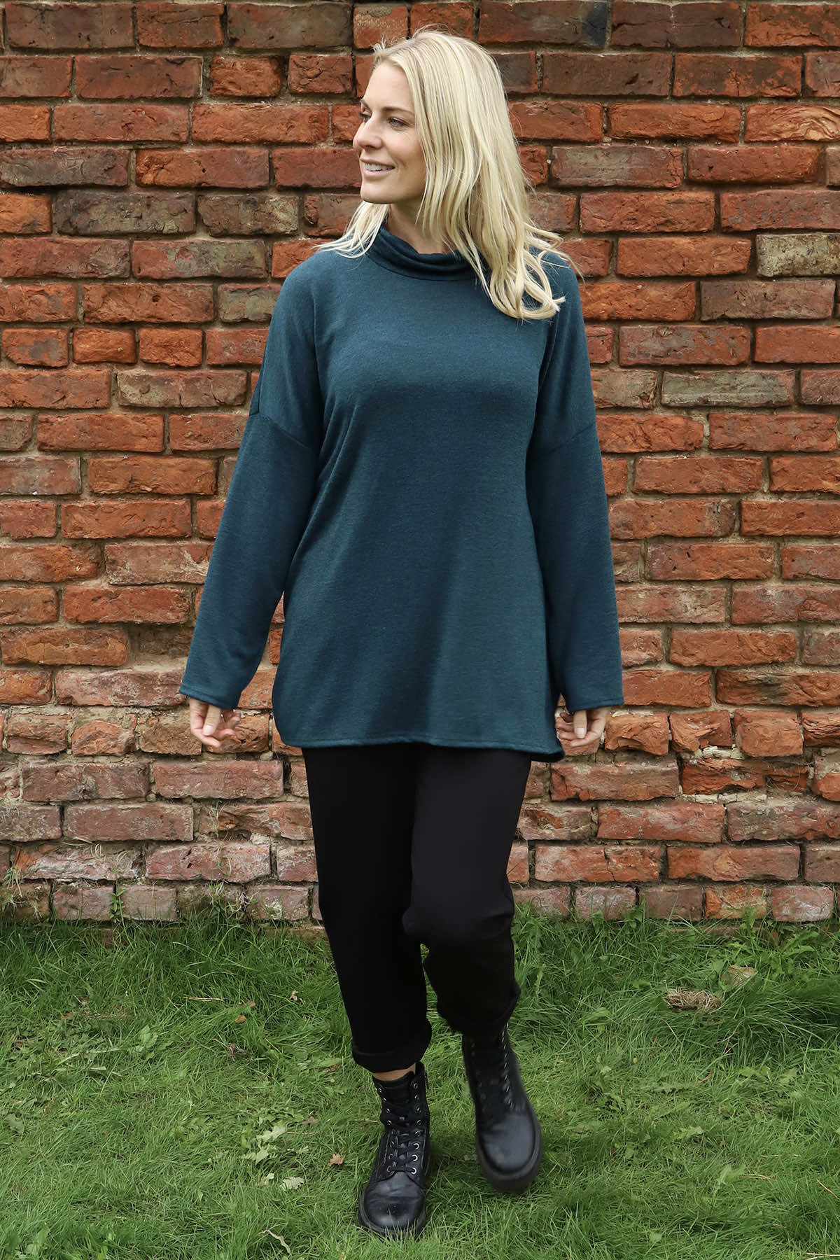Tarka Cowl Neck Top Teal