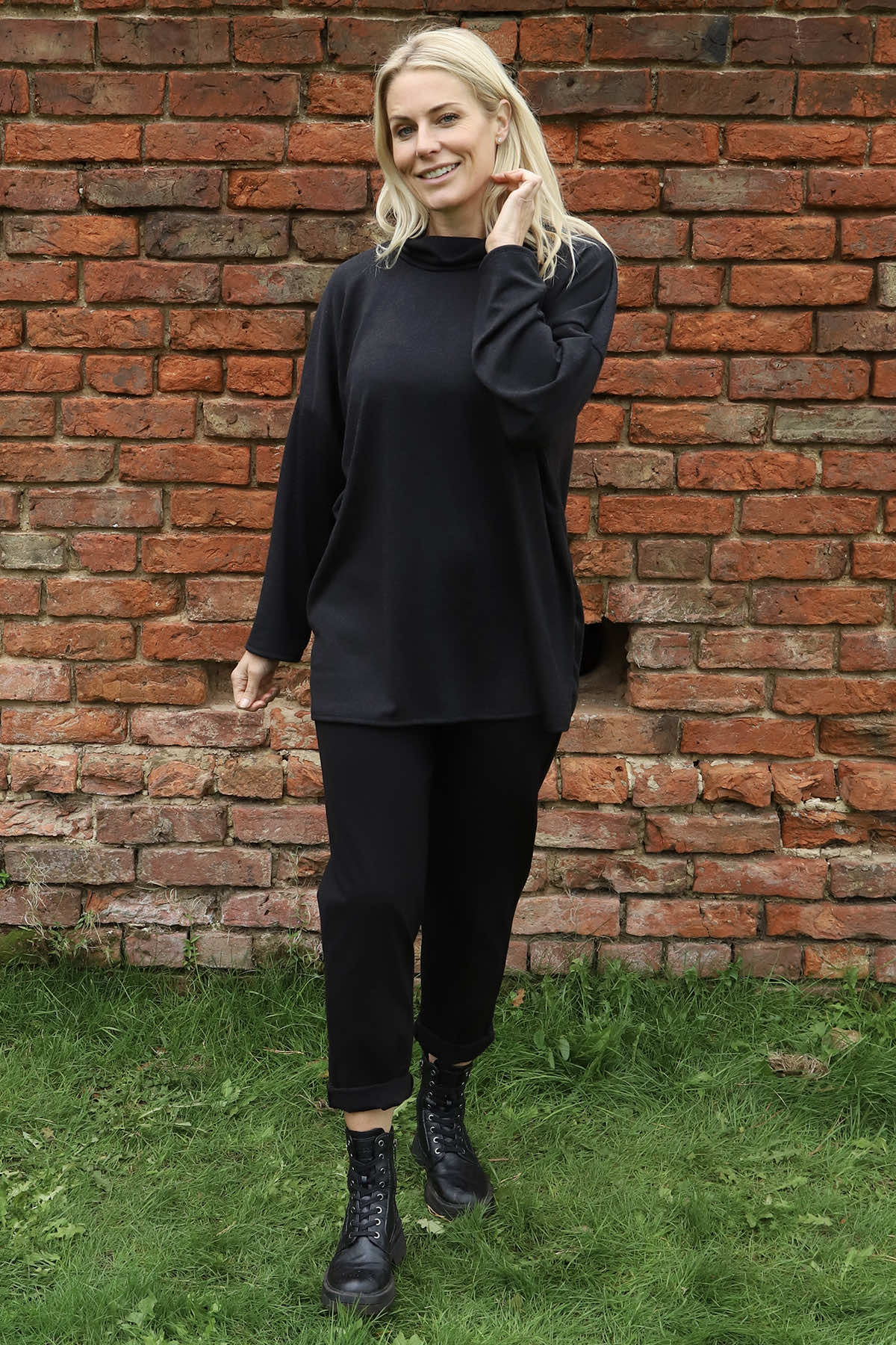 Tarka Cowl Neck Top Black