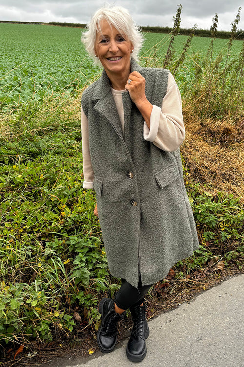 Nori Boucle Gilet Khaki - Image 3